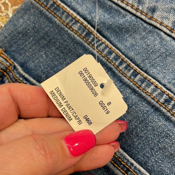 Forever 21 NWT women’s mid rise denim stretch jeans wide leg 29 waist - Picture 7 of 10